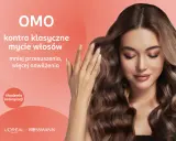 OMO: metoda omo dla mniej przesuszenia i więcej nawilżenia włosów. Piękna kobieta z falowanymi włosami.